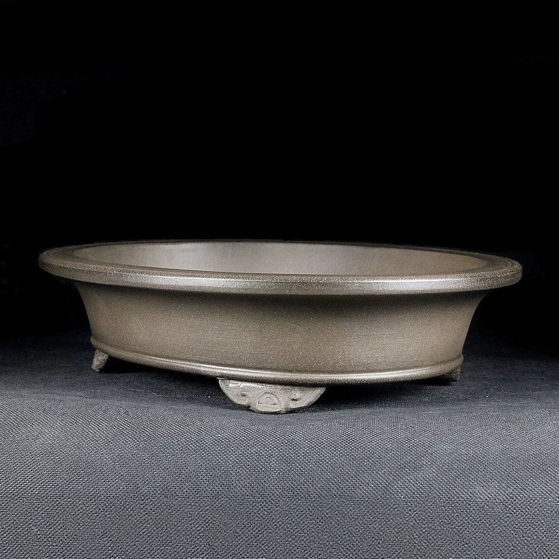 10.2 inch (26cm) Large Oval Unglazed Beige Bonsai Pot w Flared Rim & Cloud Feet Corner View