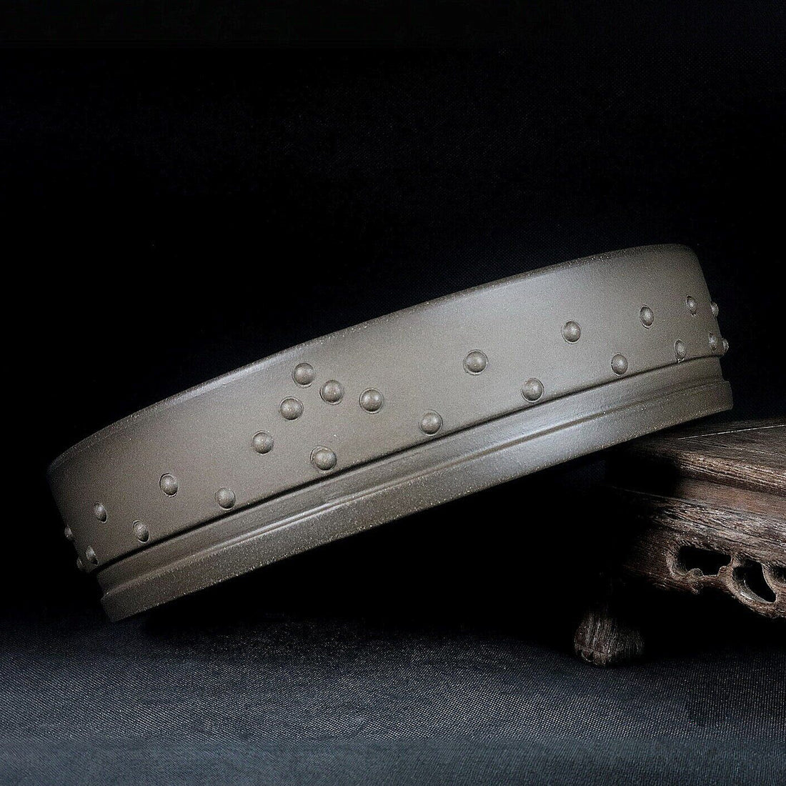 10.2 inch (26cm) Large Round Studded Unglazed Shallow Traditional Drum Bonsai Pot Side View