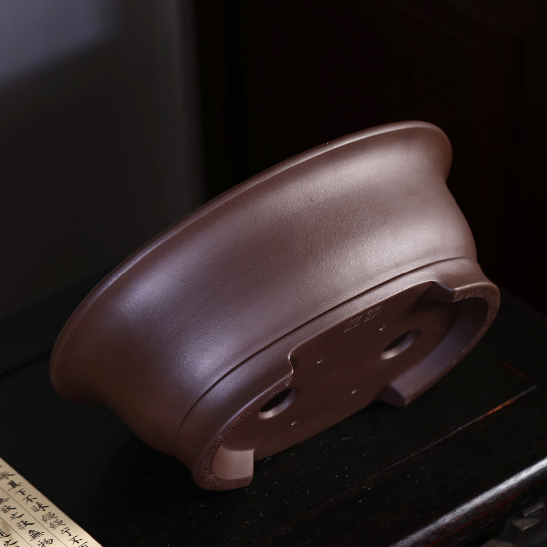 11.6 inch (29.5cm) Large Oval Premium Traditional Bonsai Pot Bottom View