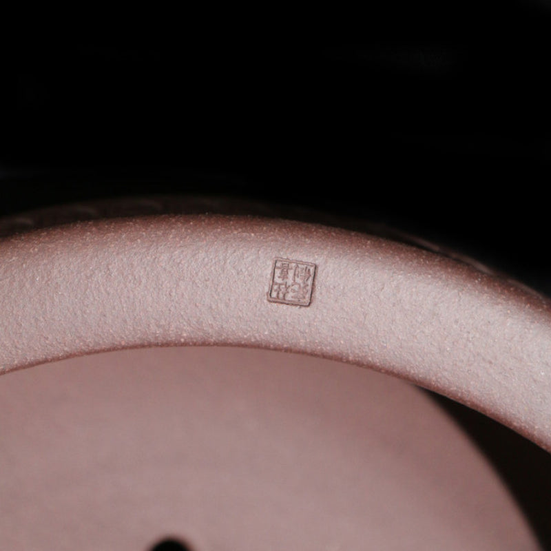 11 inch (28cm) Large Round Traditional Unglazed Bonsai Pot w Decorative Coin-Like Band Close Shot