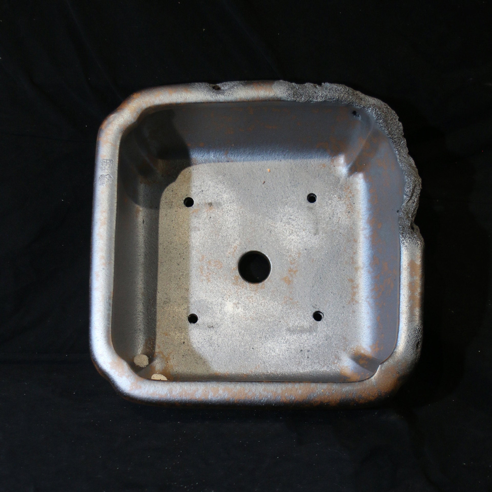 12.2 inch (31cm) Large Square Speckled Finish Eroded Stone-Like Broken Edge Style Unique Bonsai Pot Inner View