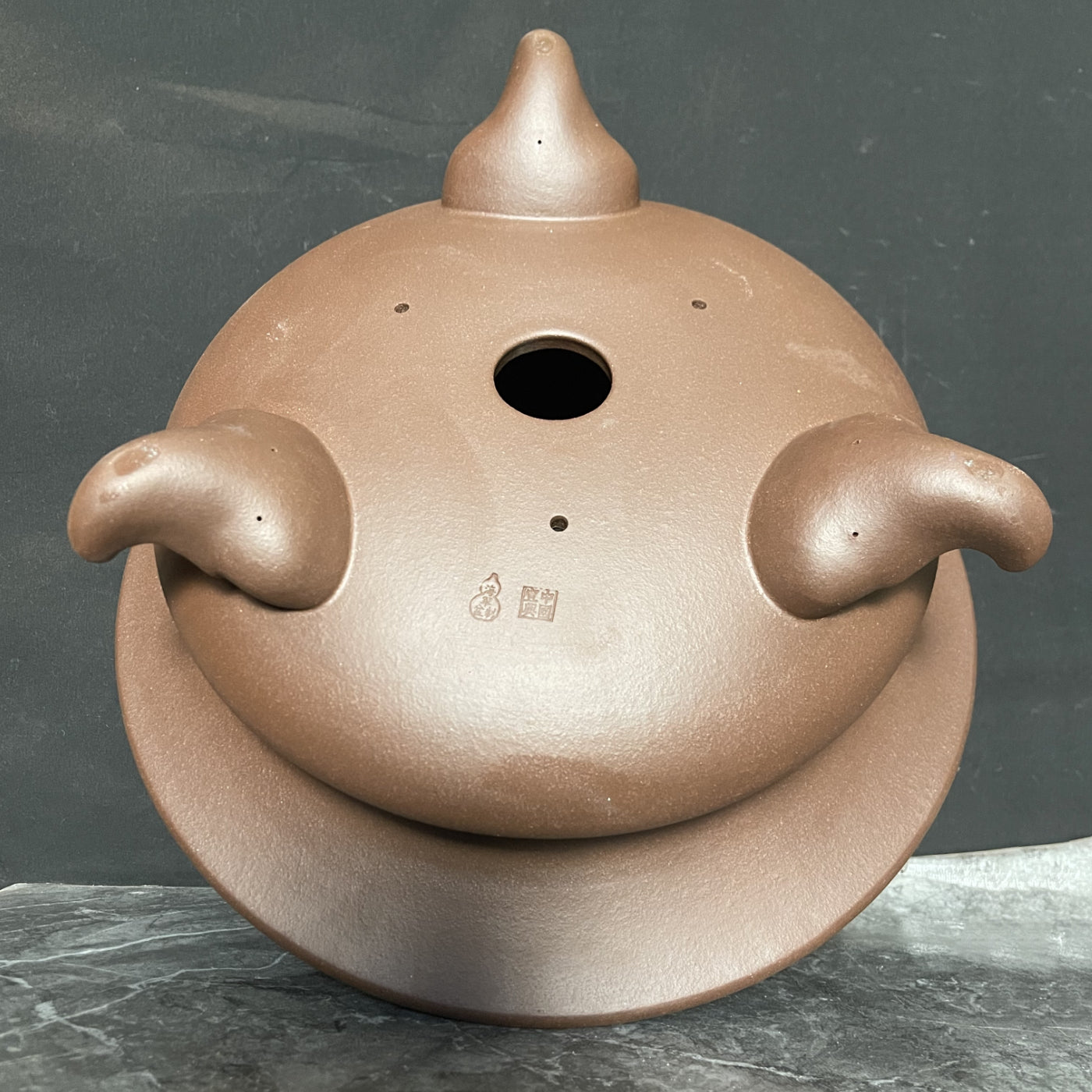 12.6 inch (32cm) Large 5.5 inch (14cm) Deep Flared Round Unique Bonsai Pot w Three Large Feet Bottom View