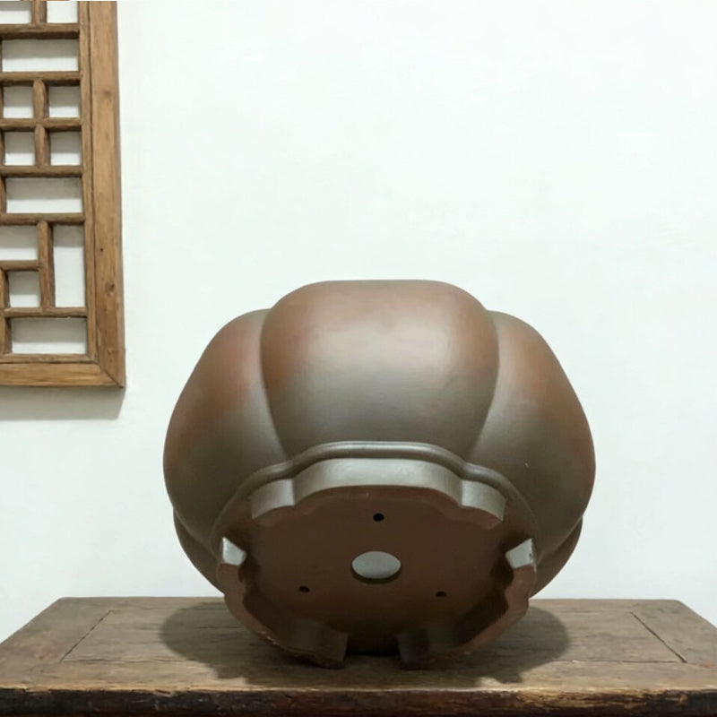 12.6 inch (32cm) Large 7.4 inch (19cm) Deep Brown Dual Tone Semi Cascade Bonsai Pot Bottom View