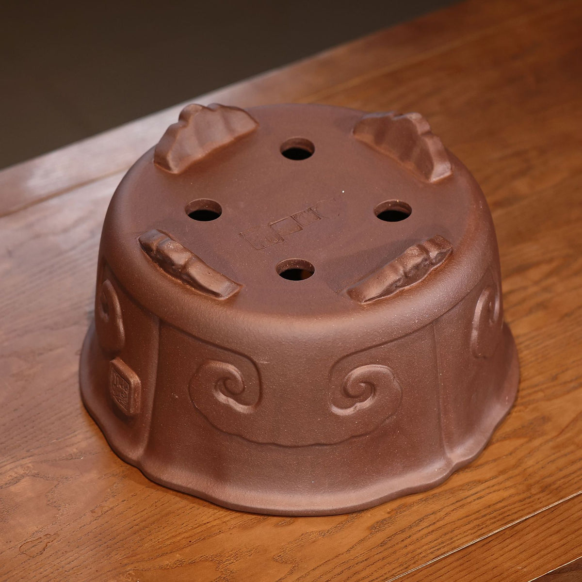 12" (30.5cm) Large Premium Round Deep Bonsai Pot Bottom View
