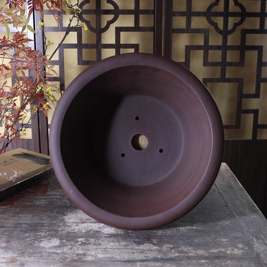 13.9 inch (35.5cm) Large Flared Round Brown Traditional Unglazed Deep Bonsai Pot Inner View