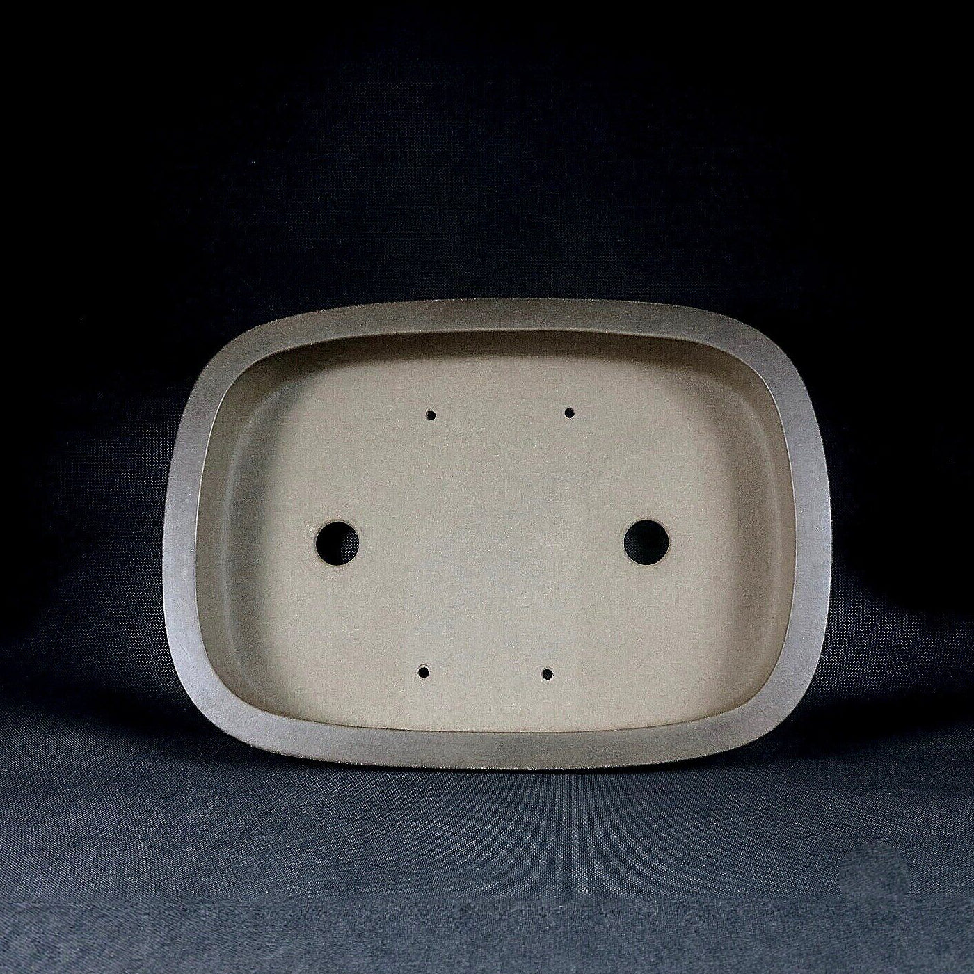 13.9 inch (35.5cm) Large Rounded Corner Rectangular Bonsai Pot in Layered Sandwich Form Inner View