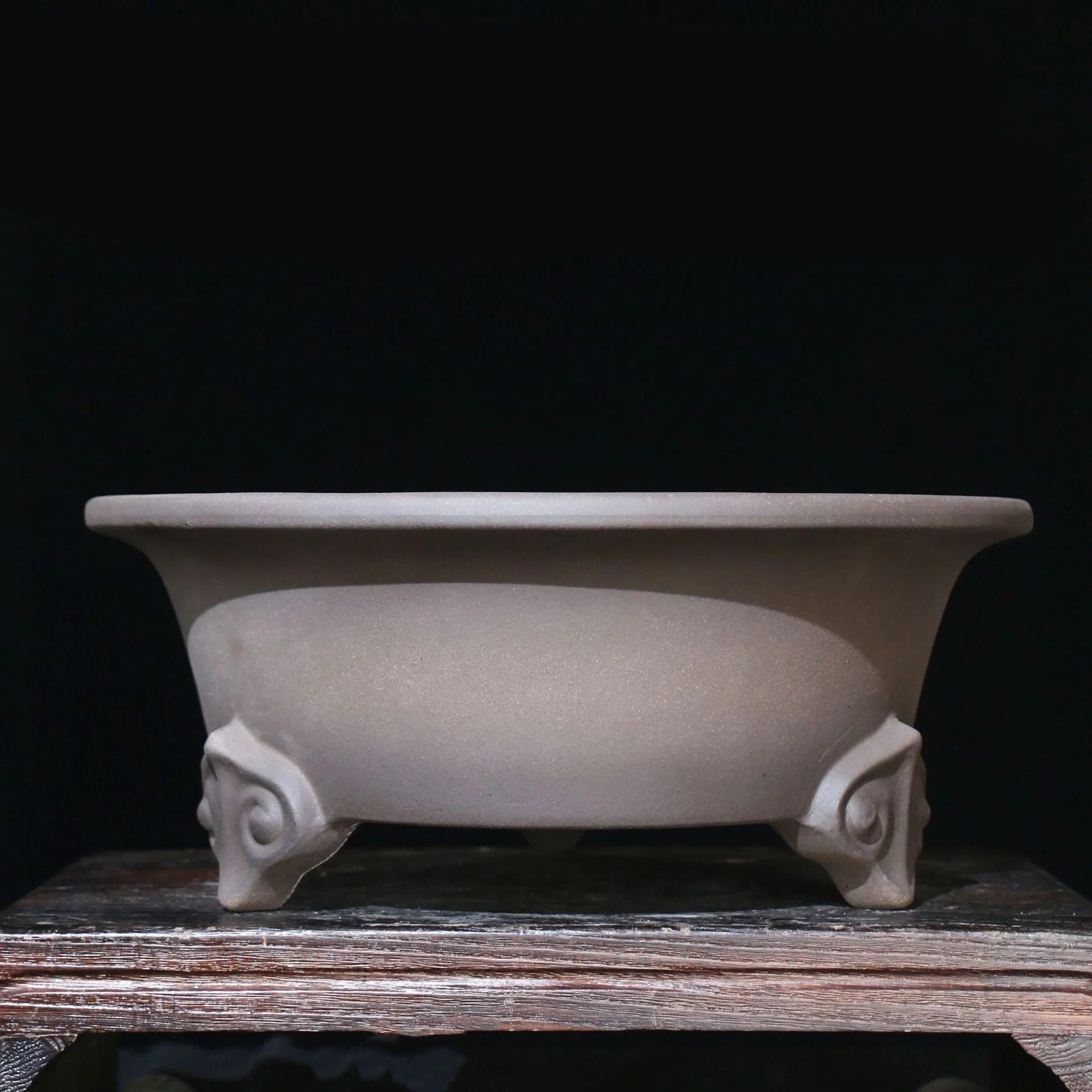 13" (33cm) Large Round Traditional Bonsai Pot w Sculpted Feet