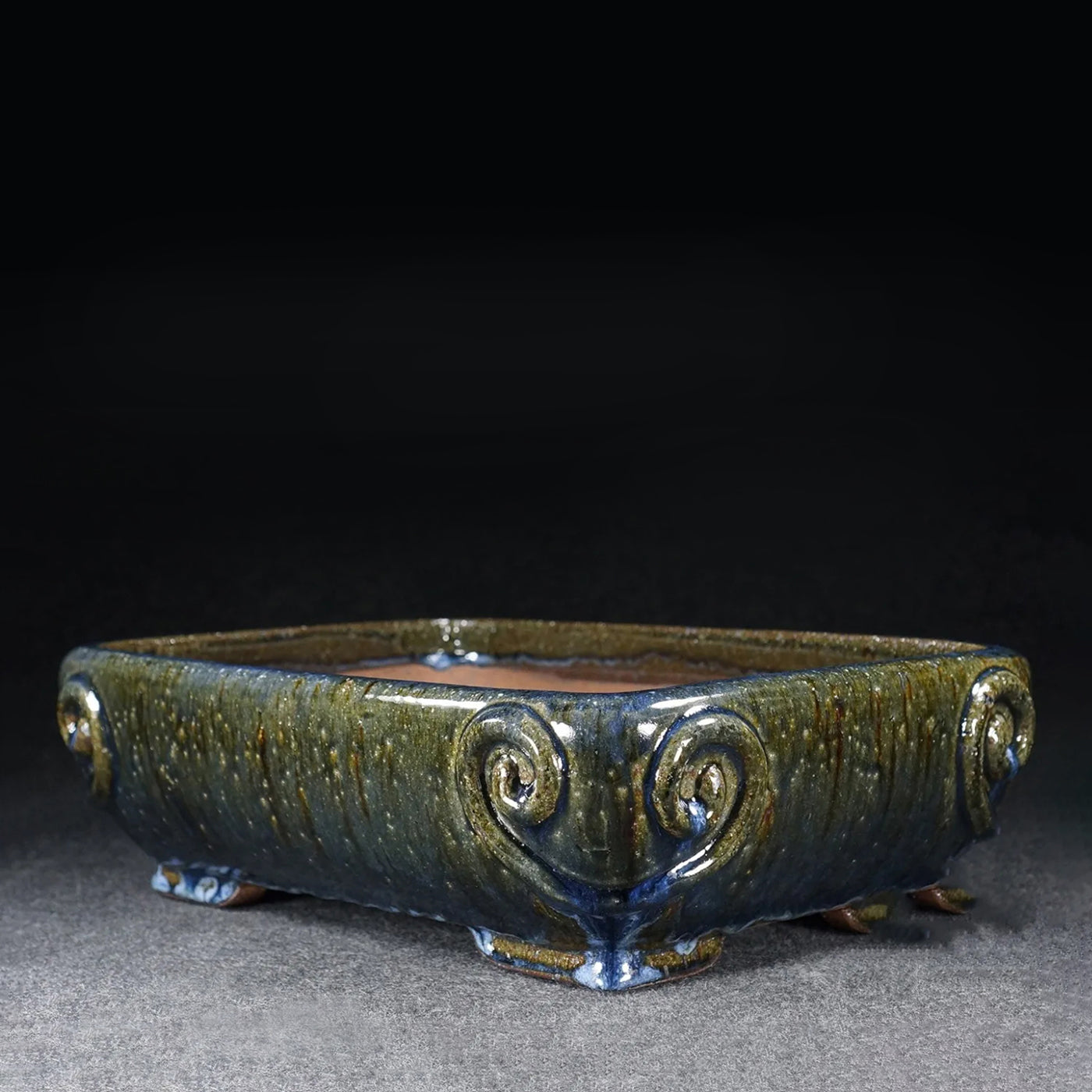 14.1 Inch (35.9cm) Large Rectangular Taisho-Style Kiln-Fired Antique-Style Corner Design Multi-Tone Glaze Raised-Footed Traditional Bonsai Pot Corner View