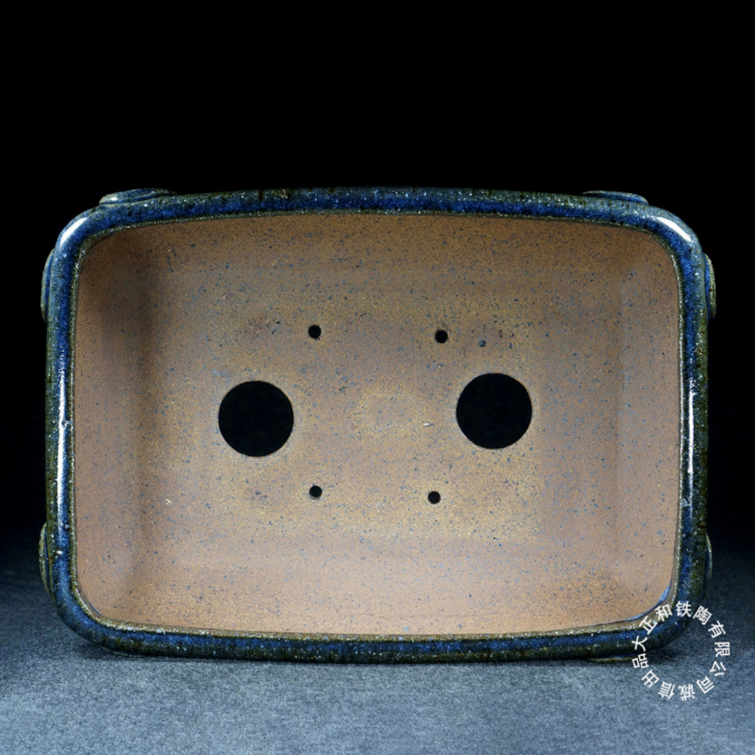 14.1 Inch (35.9cm) Large Rectangular Taisho-Style Kiln-Fired Antique-Style Corner Design Multi-Tone Glaze Raised-Footed Traditional Bonsai Pot Inside View