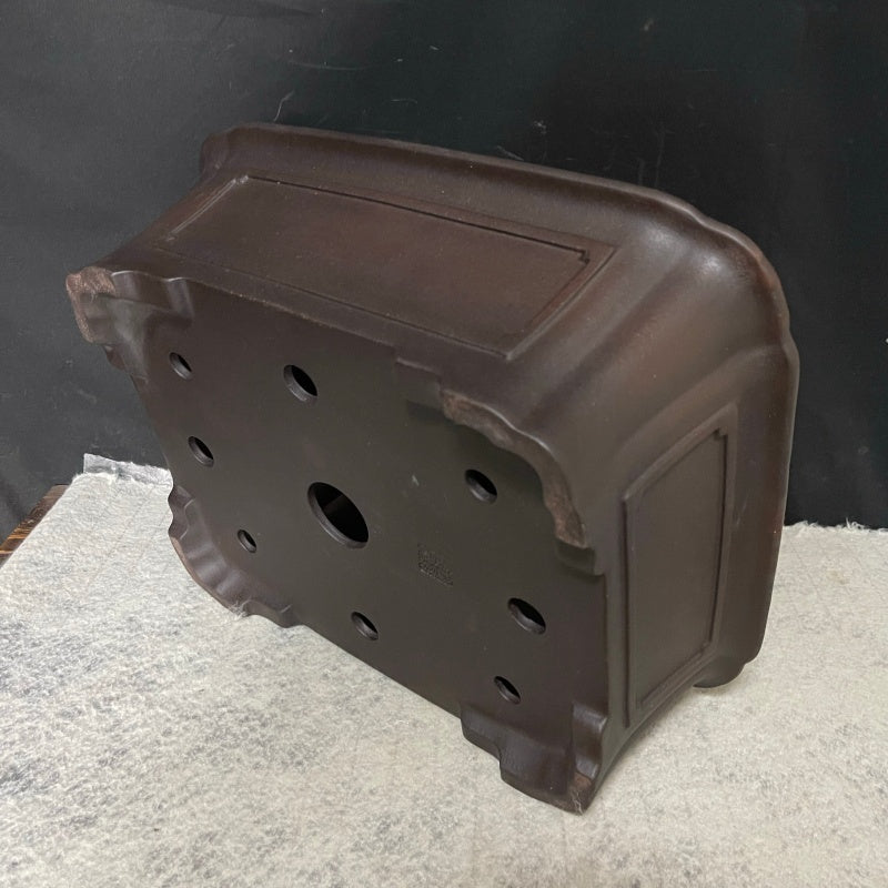 14.5 inch (37cm) Large Rectangular Bonsai Pot w Scalloped Corners & Panelled Walls Corner View