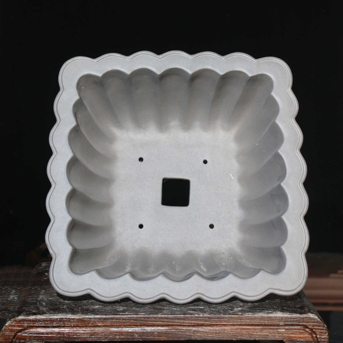 14.5 inch (37cm) Large Square Bonsai Pot w Fluted, Wavy Walls & Sculpted Feet Inner View