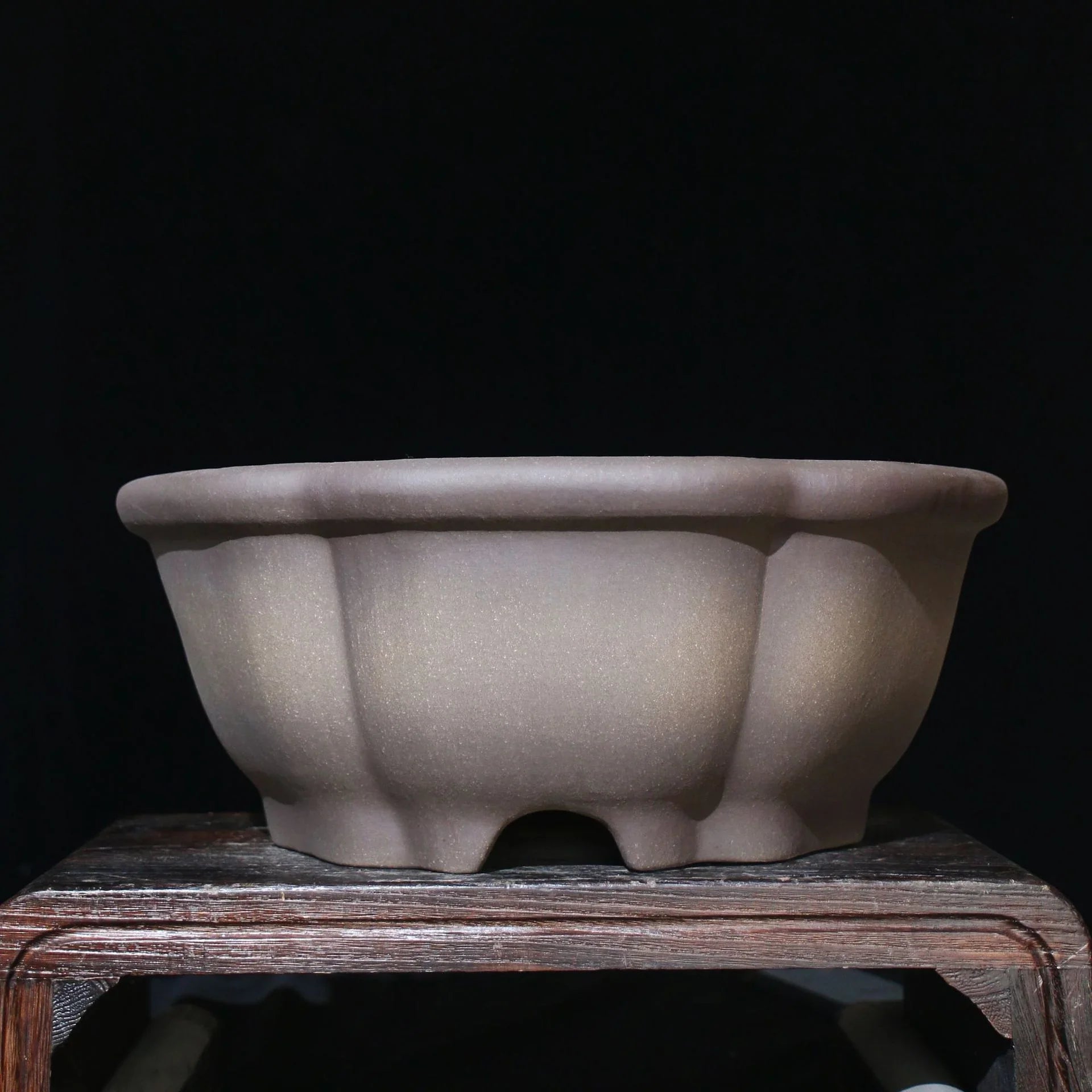 14.9" (38cm) Large Round Flower Petal-Like Curved Bonsai Pot