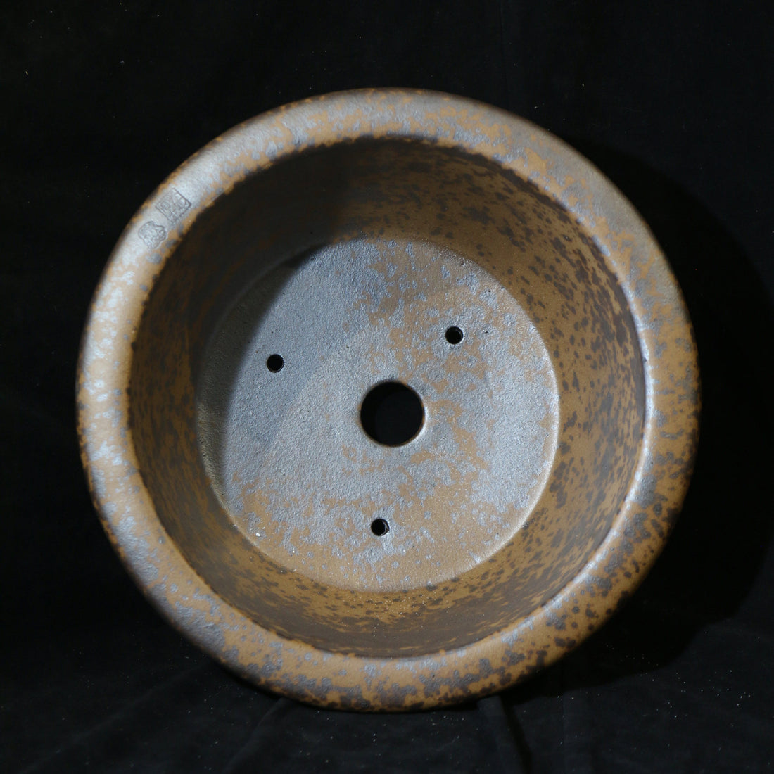 15.3 inch (39cm) Wide 5 inch (14cm) Deep Round Bonsai Pot w Rough Eroded Stone Like Texture Inner View