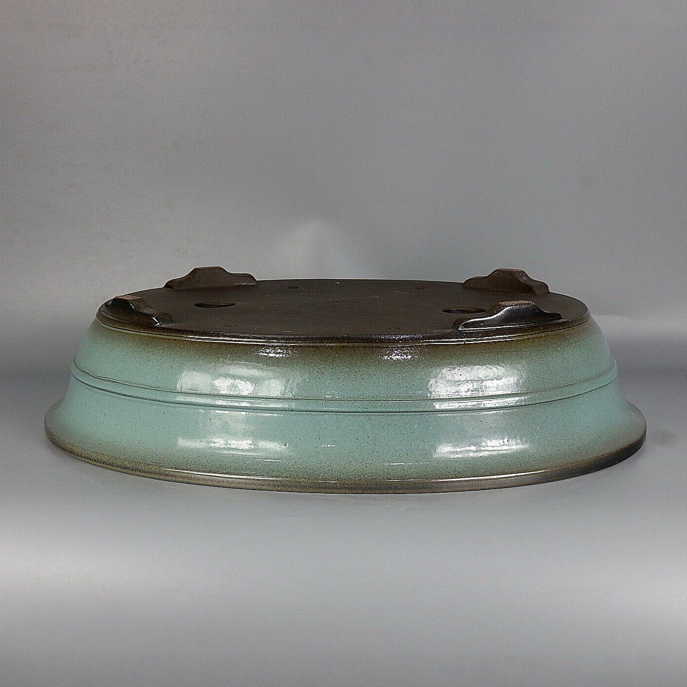 17.5 inch (44.5cm) Large Flared Oval Green Glazed Dual-Tone Bonsai Pot w Mid-Body Raised Band Upside Down View