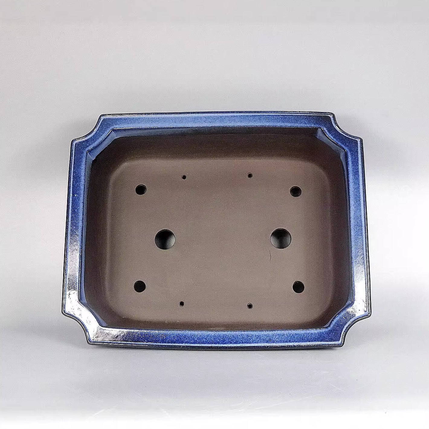 17.5 inch (44.5cm) Large Rectangular Blue Dual Tone Glaze Corner-Cut Bonsai Pot Inner View