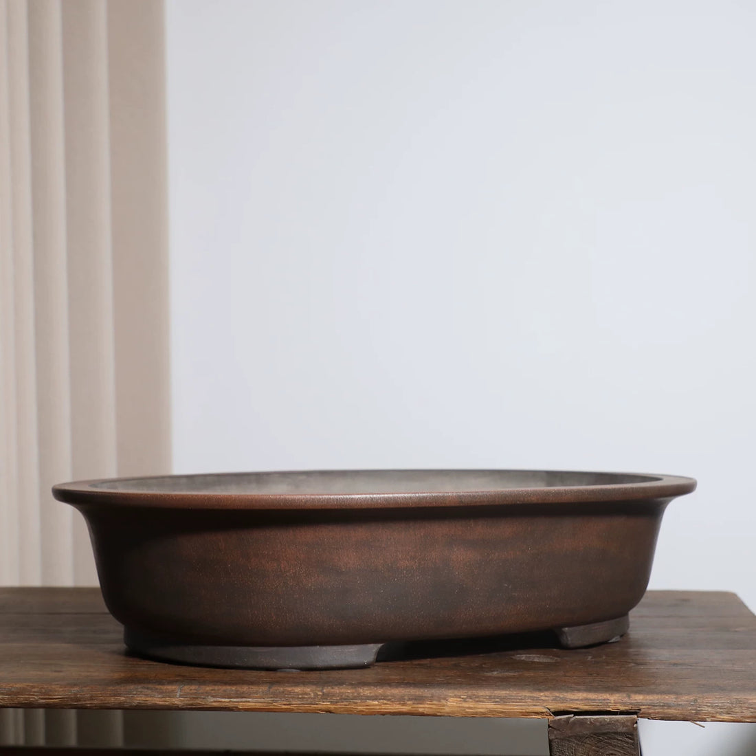 20.6 inch (52.5cm) Extra Large Oval Traditional Unglazed Bonsai Pot with Tonal Variation Corner View
