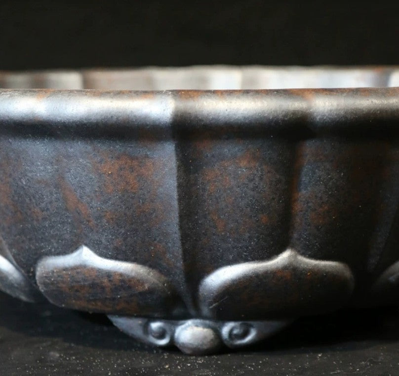20 inch (51cm) Extra Large Lotus-Shaped Wood-Fired Eroded Stone-Like Textured Bonsai Pot Close Shot