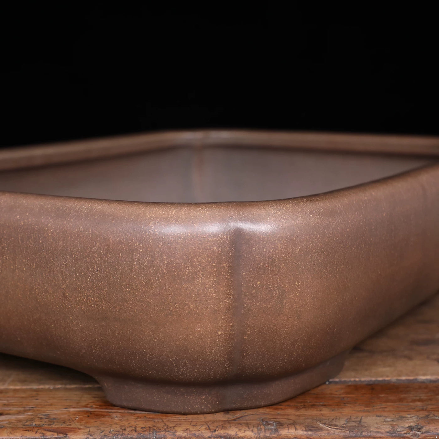 21.2 inch (54cm) Extra Large Indented Corner Rectangular Traditional Unglazed Bonsai Pot Close Shot
