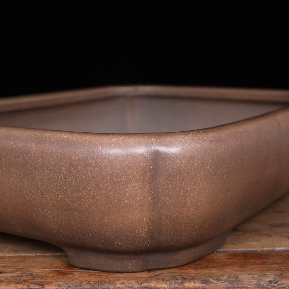 21.2 inch (54cm) Extra Large Indented Corner Rectangular Traditional Unglazed Bonsai Pot Close Shot