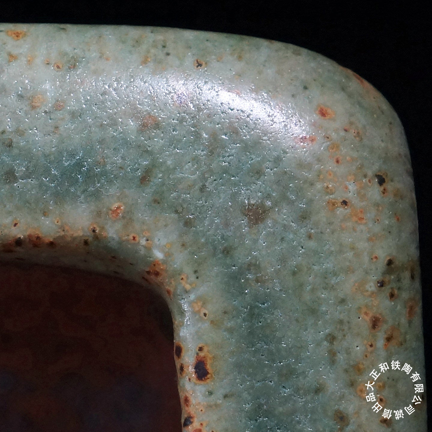 23.1 inch (58.8cm) Extra Large Rectangular Green Multi-Tone Jun Glaze Bonsai Pot Close Shot