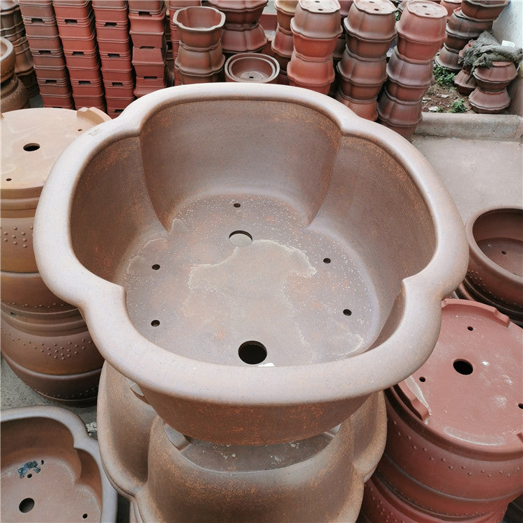 31.5 inch (80cm) Extra Large Lotus-Shaped Speckled Finish Premium Bonsai Pot Inner View