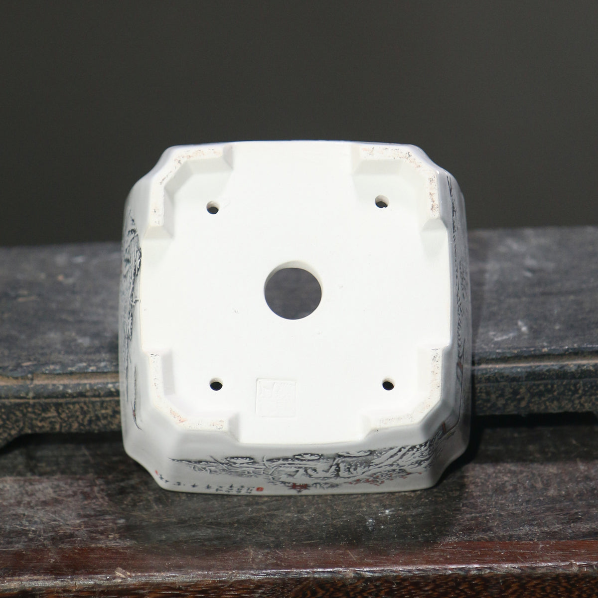 4.4" (11.2cm) Small Square Hand-Painted Bonsai Pots Bottom View