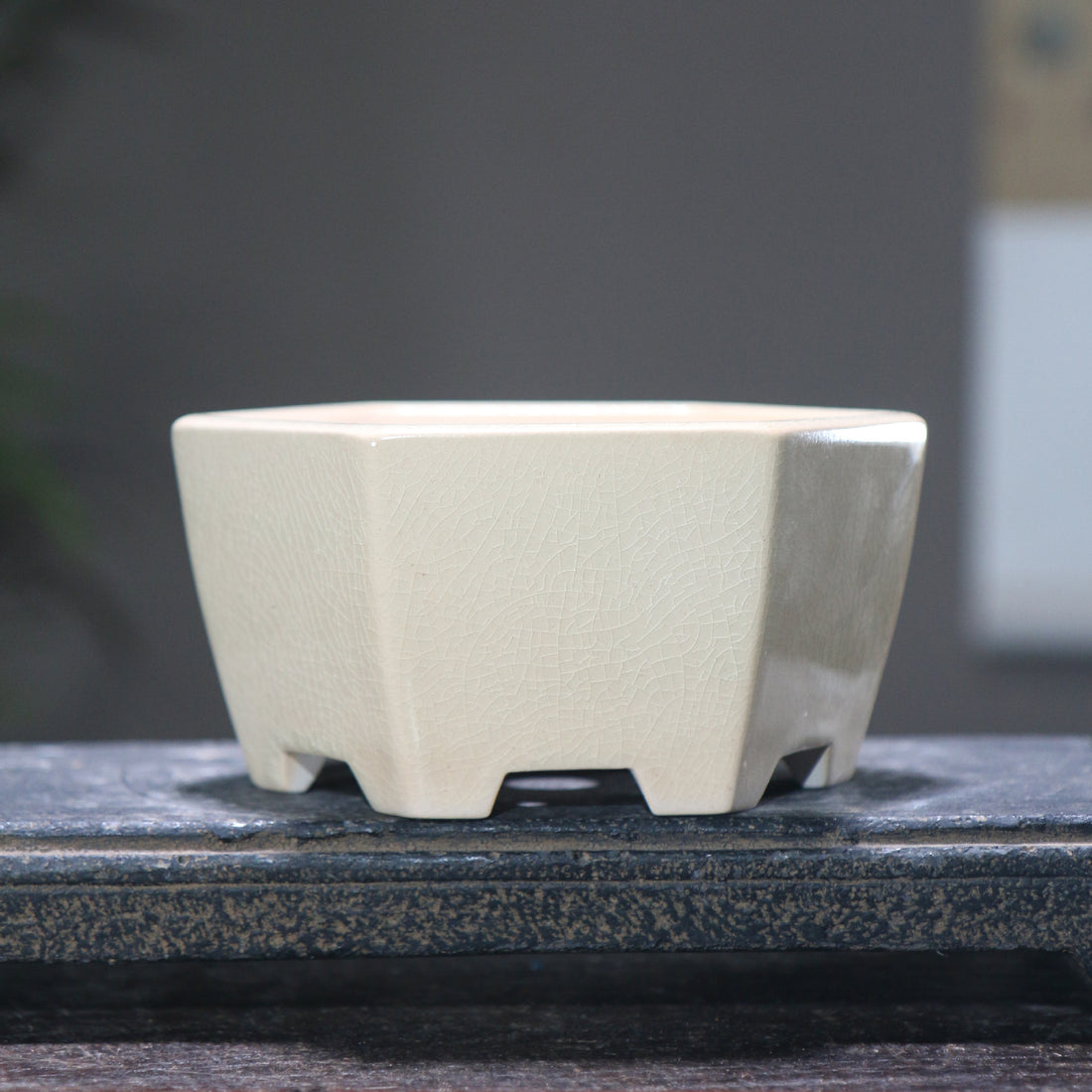 5.1" (13cm) Small Hexagonal Glazed Bonsai Pots White Cracked Glaze Color