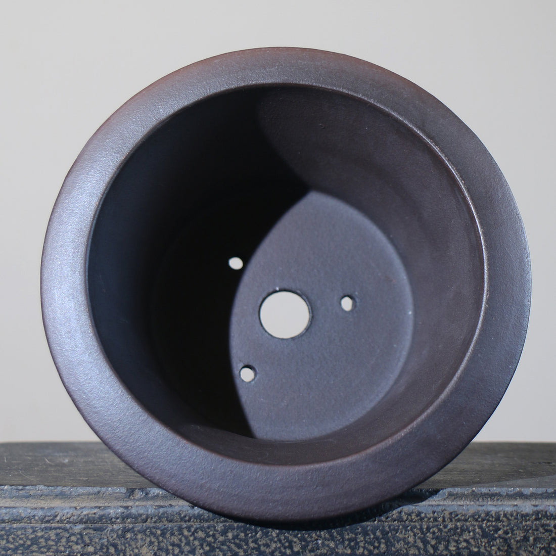 5.4 inch (13.8cm) Small Flared Round Black-Brown Gradient Unglazed Semi-Cascade Bonsai Pot Inner View