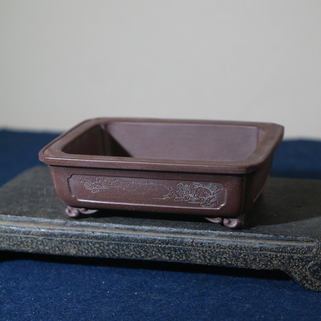 5.5 inch (14cm) Rectangular Unglazed Shohin Bonsai Pot w Cloud-Style Feet & Chinese Calligraphy Corner View
