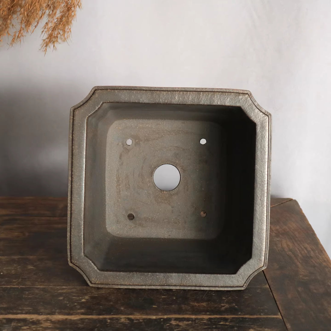 5.5 inch (19.8cm) Deep Square Corner-Cut Cascade/Semi Cascade Bonsai Pot Black Inner View