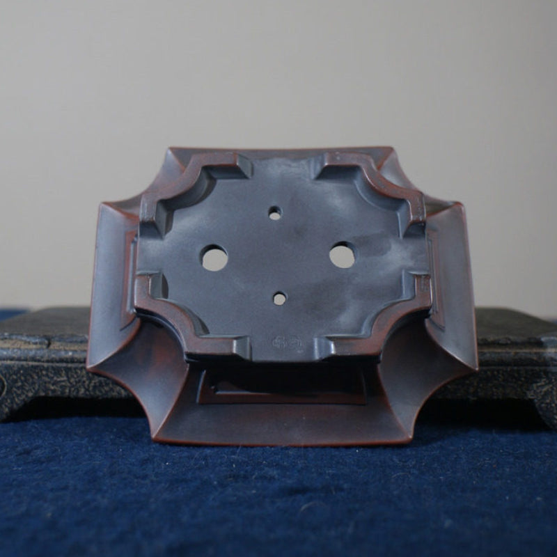 5 inch (12.8cm) Corner-Cut Flared Rectangular Reddish Brown-Black Dual-Tone Unglazed Bonsai Pot Bottom View