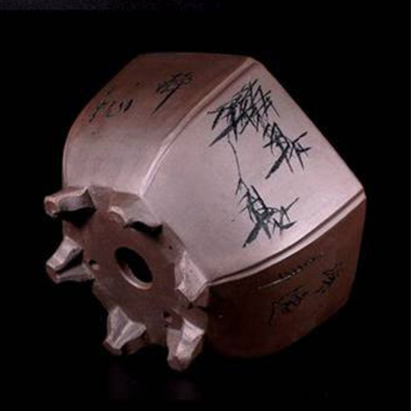 6.3 inch (16cm) Small-Sized Hexagonal Deep Bonsai Pot w Floral Engravings Bottom View