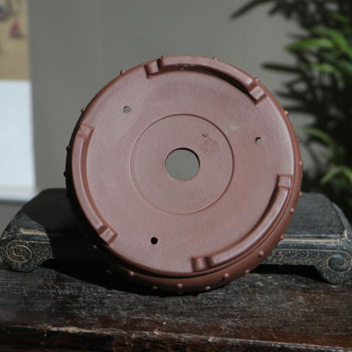 6.5" Round Studded Round Raised Feet Pots - Potscape