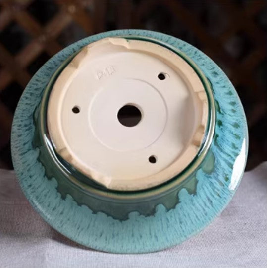 6.7 inch (17cm) Small Flared Round Decorative Drip-Style Glaze Bonsai Pots Bottom View