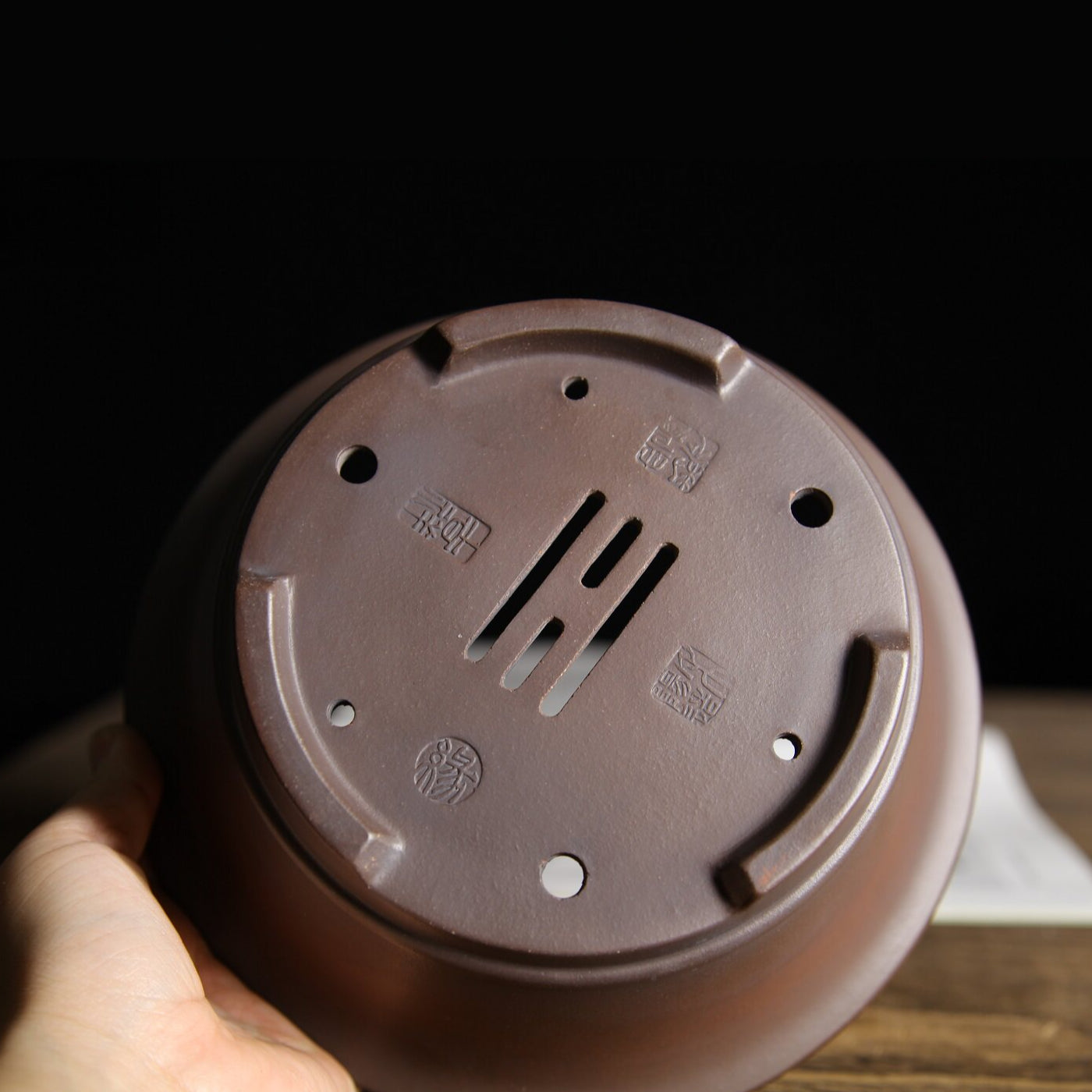 6.8 inch (17.3cm) Flared Round Gradient Finish Unglazed Deep Bonsai Pot Bottom View