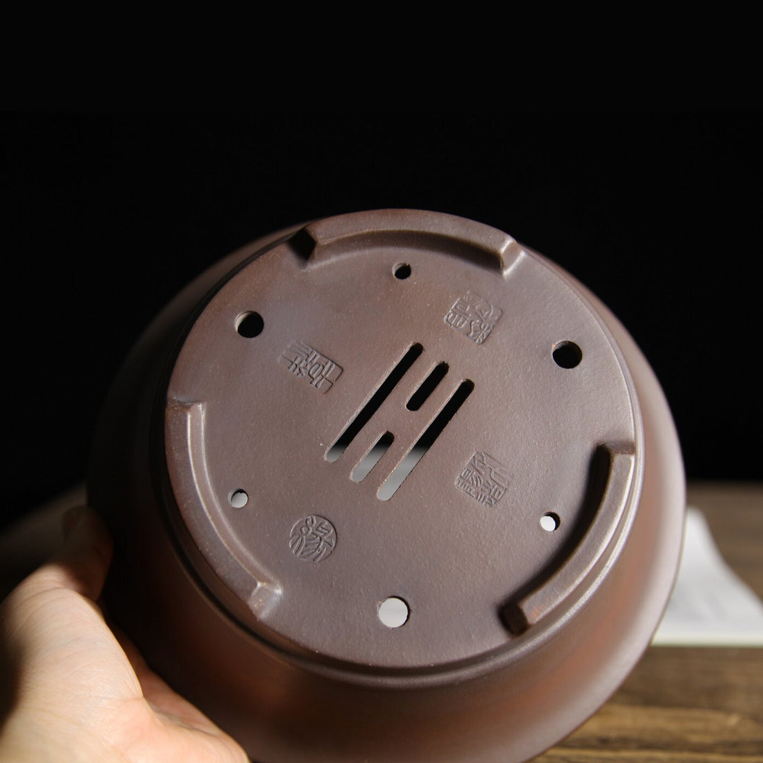 6.8 inch (17.3cm) Flared Round Gradient Finish Unglazed Deep Bonsai Pot Bottom View