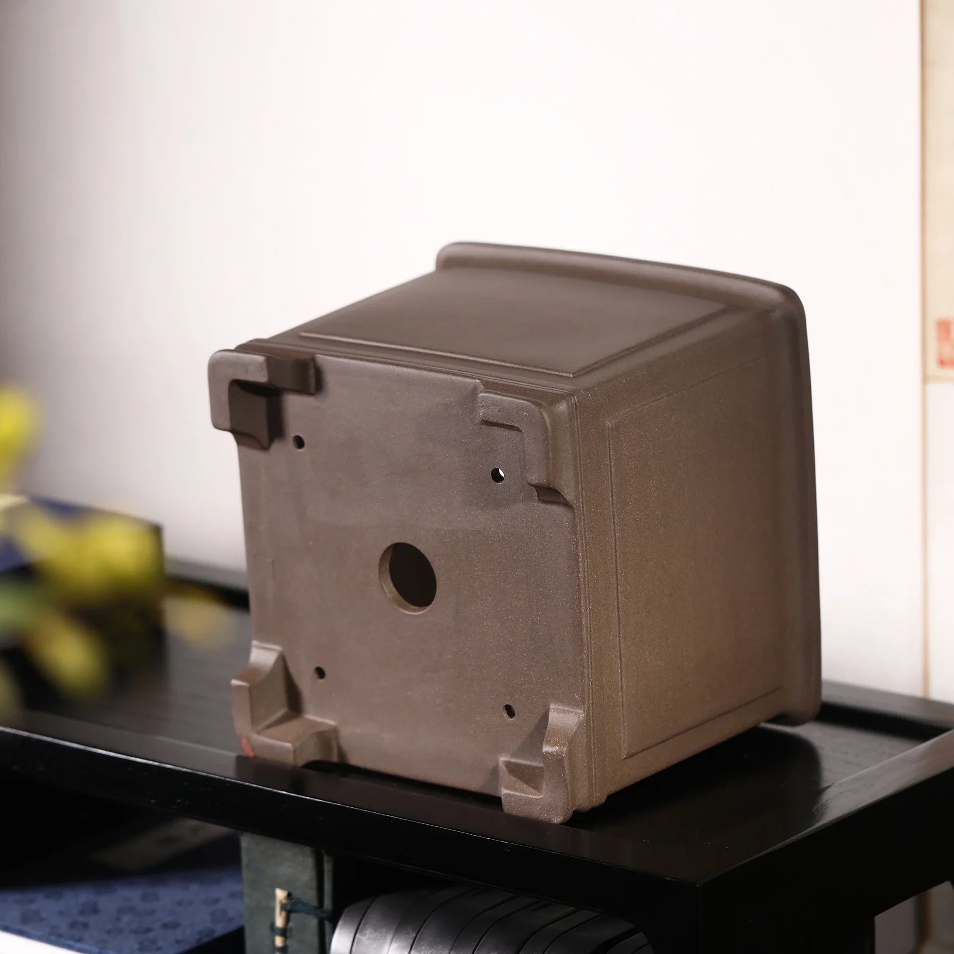 6.8 inch (17.5cm) Deep Square Premium Semi Cascade Bonsai Pots Bottom View