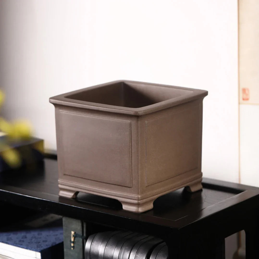 6.8 inch (17.5cm) Deep Square Premium Semi Cascade Bonsai Pots Corner View