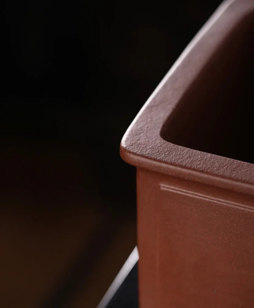 6.8 inch (17.5cm) Deep Square Premium Semi Cascade Bonsai Pots Corner View Close Shot