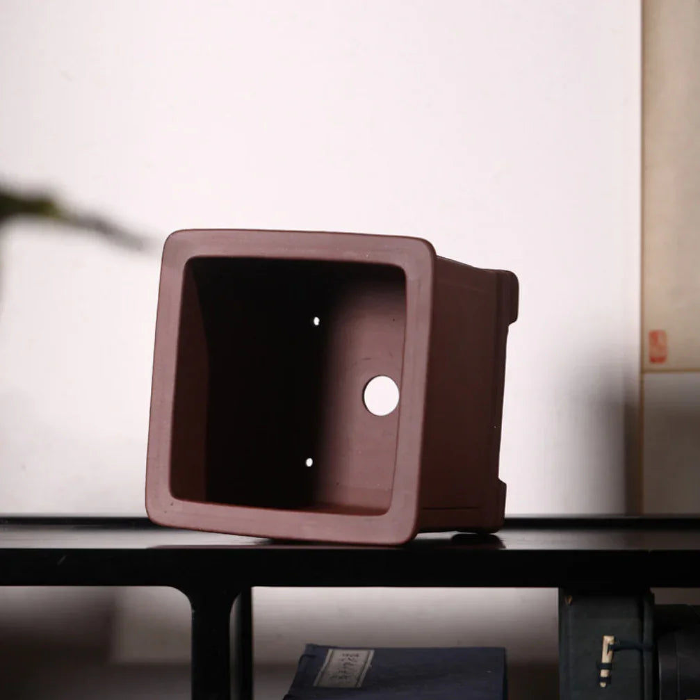 6.8 inch (17.5cm) Deep Square Premium Semi Cascade Bonsai Pots Inner View