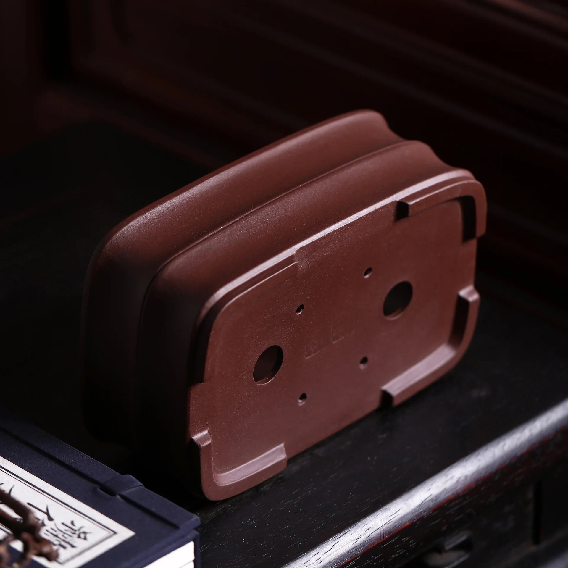 6.8 inch (17cm) Premium Rectangle Bonsai Pot w Bamboo-Joint Accented Walls Bottom View