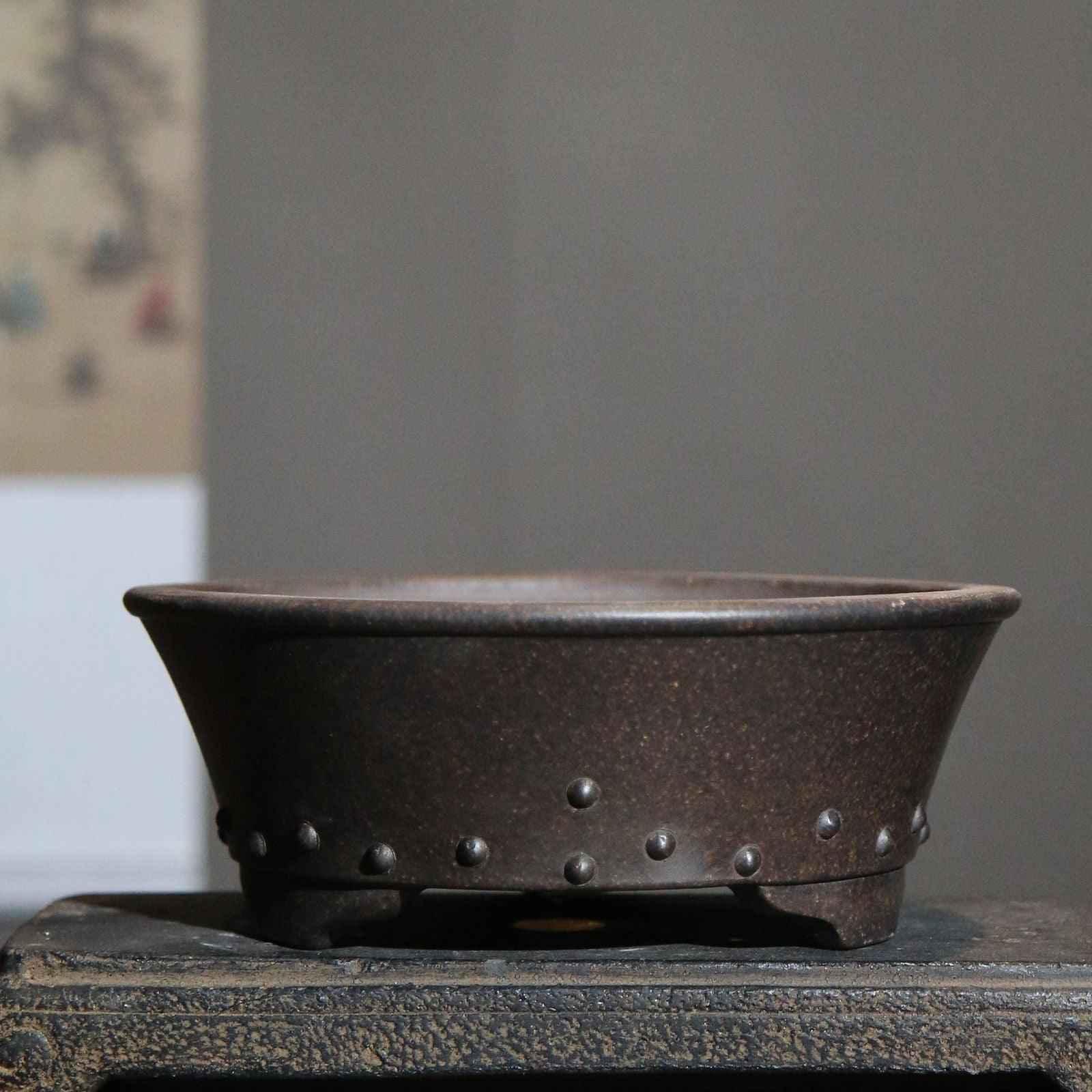 7.4" (18.8cm) Round Traditional Studded Bonsai Pots