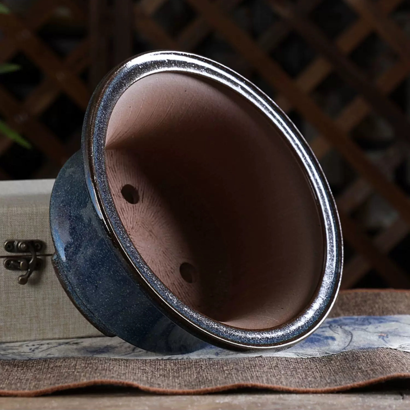 7.4 inch (19cm) Round Multi-Tone Blue Glazed Semi Cascade Bonsai Pot Side View
