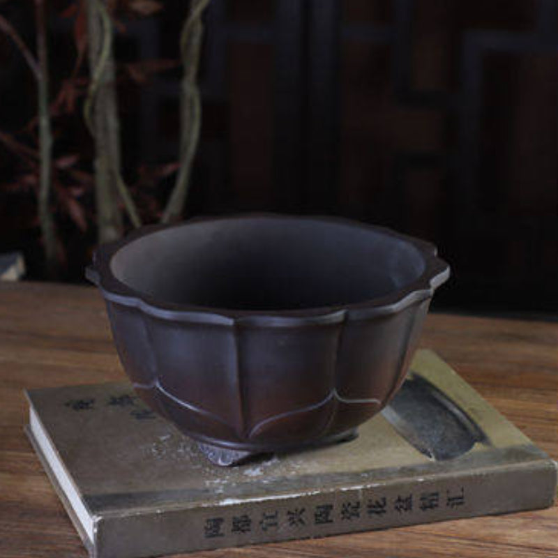 7.6 inch (19.4cm) Wide 3.9" (9.9cm) Deep Lotus-Style Round Dual-Tone Semi Cascade Bonsai Pot Top View.