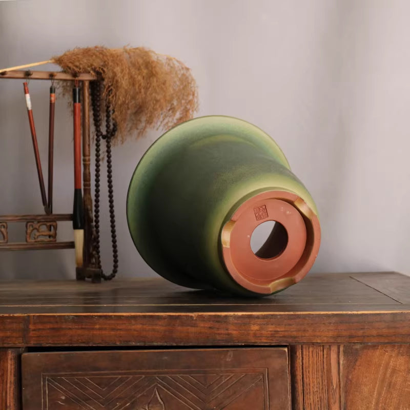 7.8 inch (20cm) Deep Round Green Traditional Cascade Bonsai Pot Bottom View