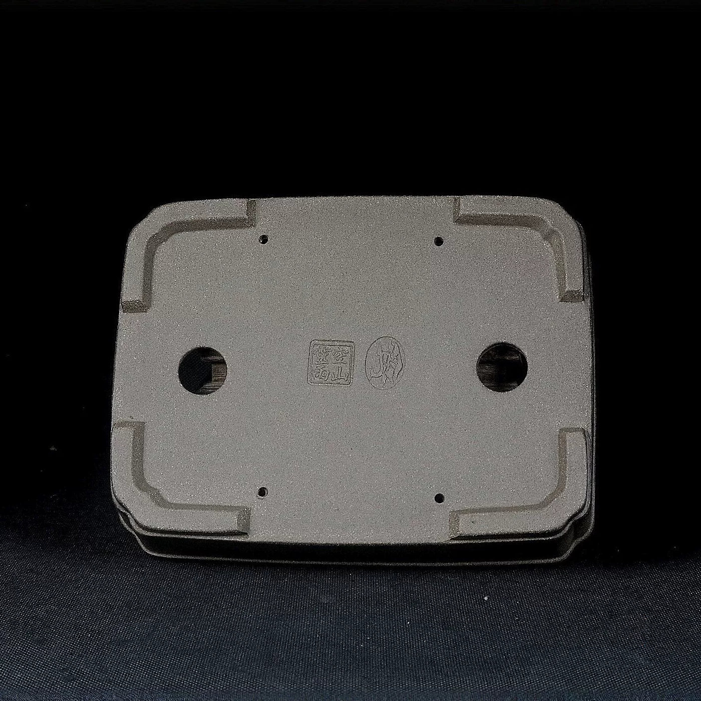 7 inch (18cm) Traditional Rectangular Indented Corner Shallow Beige Unglazed Bonsai Pot Bottom View