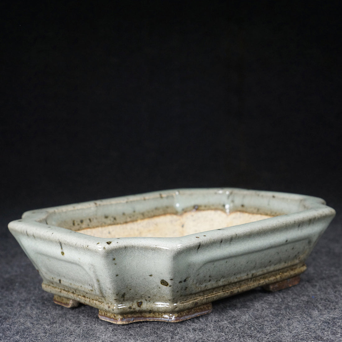 8.1 inch (20.8cm) Corner-Cut Flared Rectangular Multi-Color Dazhenghe Kiln Jun Glaze Bonsai Pot Corner View
