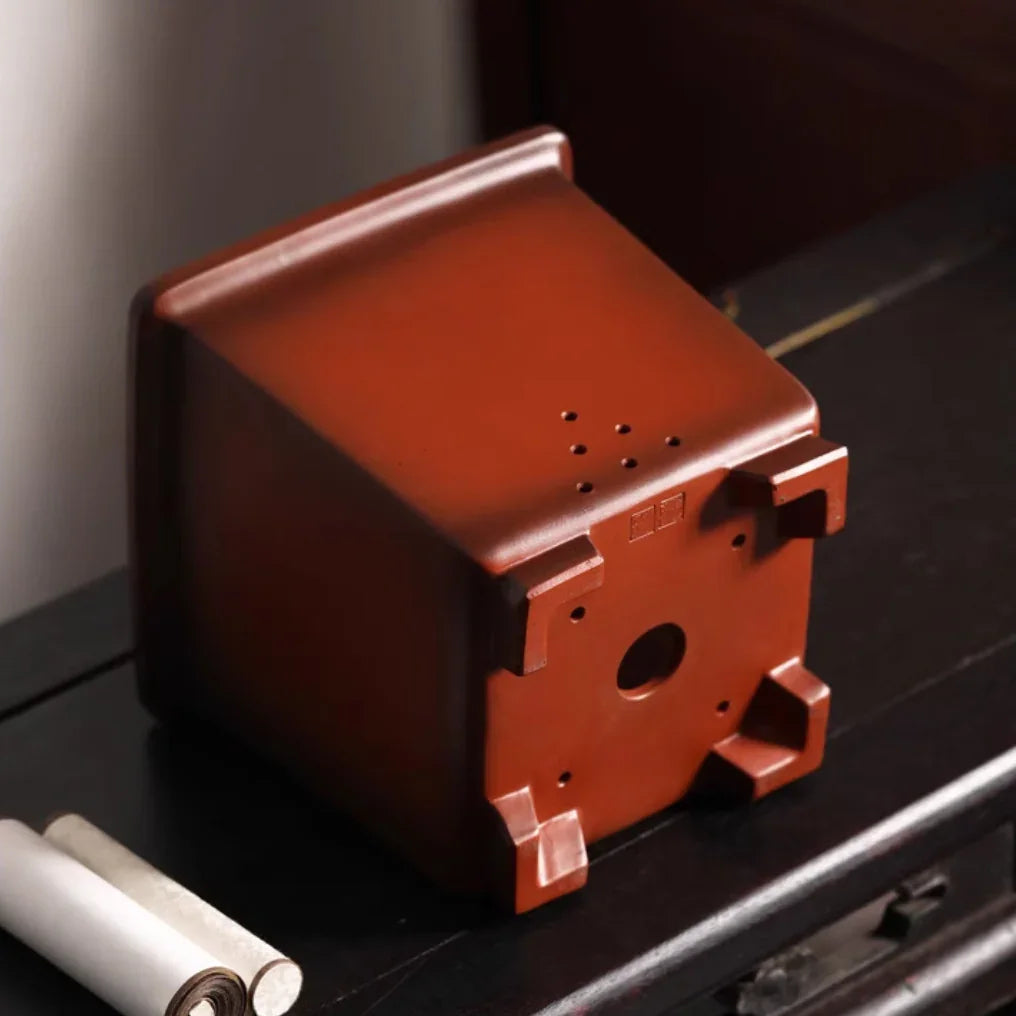 8.2 inch (21cm) Deep Square Premium Cascade Bonsai Pot Bottom View