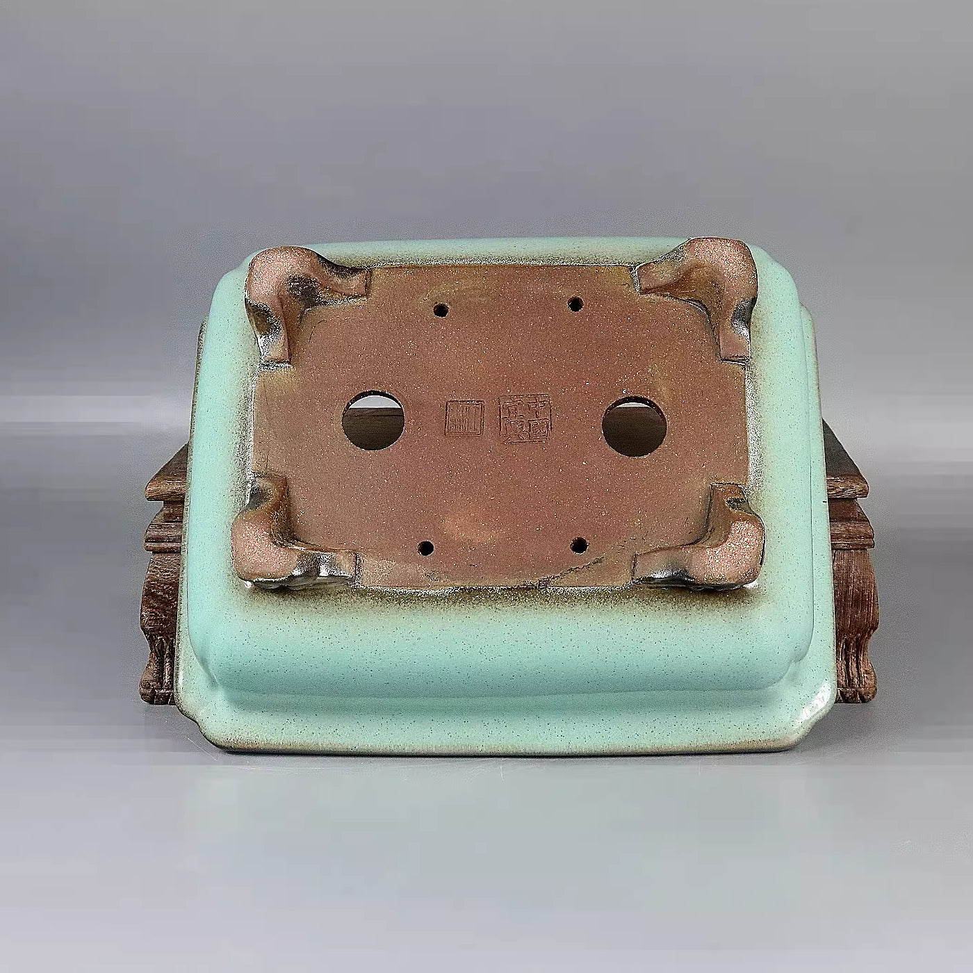 8.2 inch (21cm) Rectangle Elegant Green Glaze Brown Feet & Rim Classic Bonsai Pot Bottom View