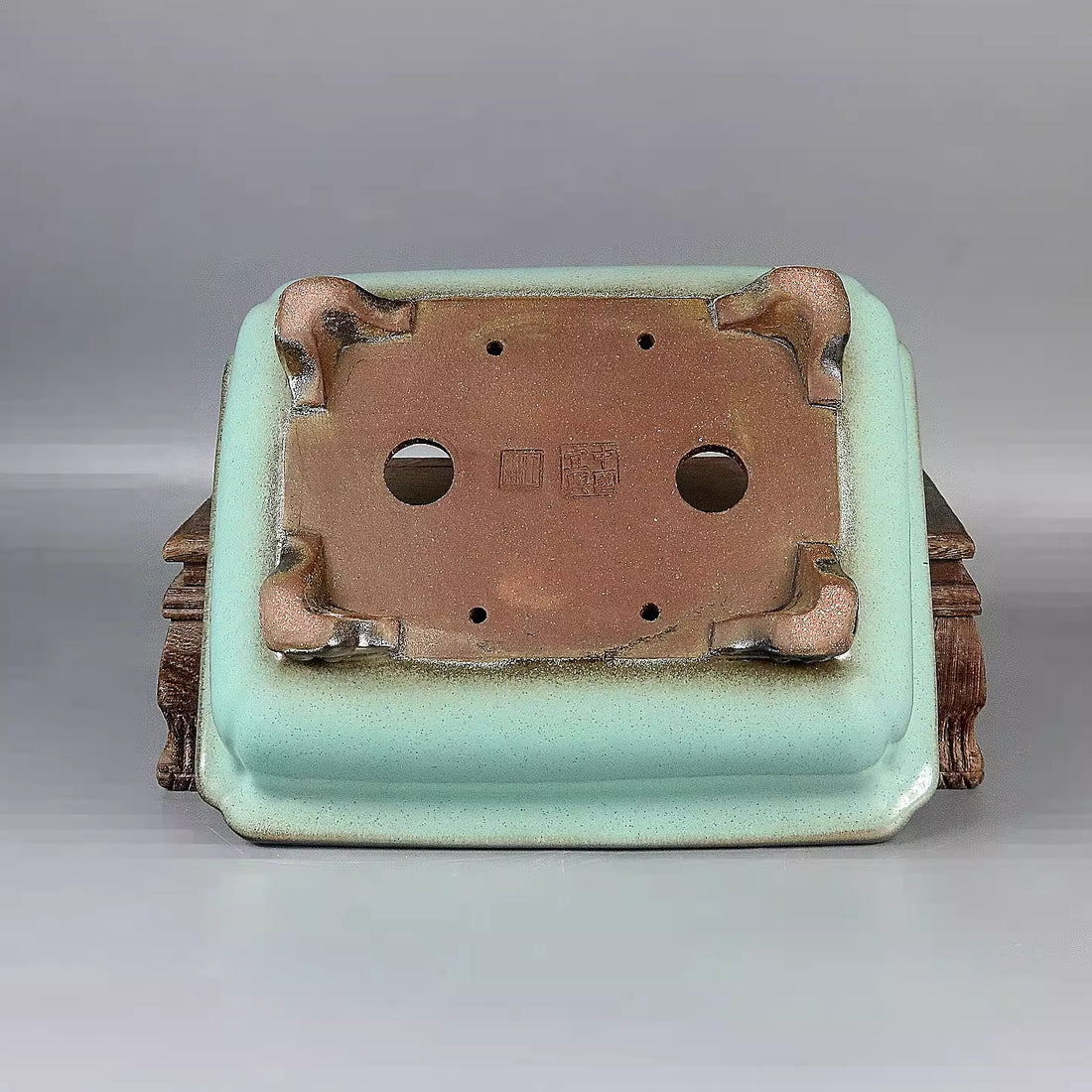 8.2 inch (21cm) Rectangle Elegant Green Glaze Brown Feet & Rim Classic Bonsai Pot Bottom View